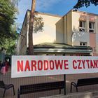 Baner z napisem 